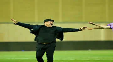 بن زكري يرفض عرضي دوري روشن ويقترب من صفقة جديدة مثيرة